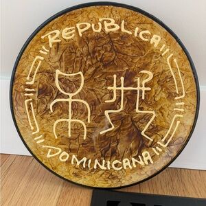 Republica Dominicana Decorative Plate with Indigenous Symbols